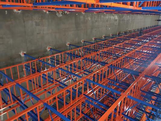80 Meter Warehouse Steel Structure Logistics Storage Pre Engineered Metal Building EN 10025