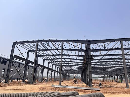 EN10025 Warehouse Steel Structure 100mm - 200mm Multi Storey Modular Buildings