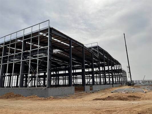 Q355 Anti Corrosion  Metal Workshop Garage Steel Plant Structure Quick Installation
